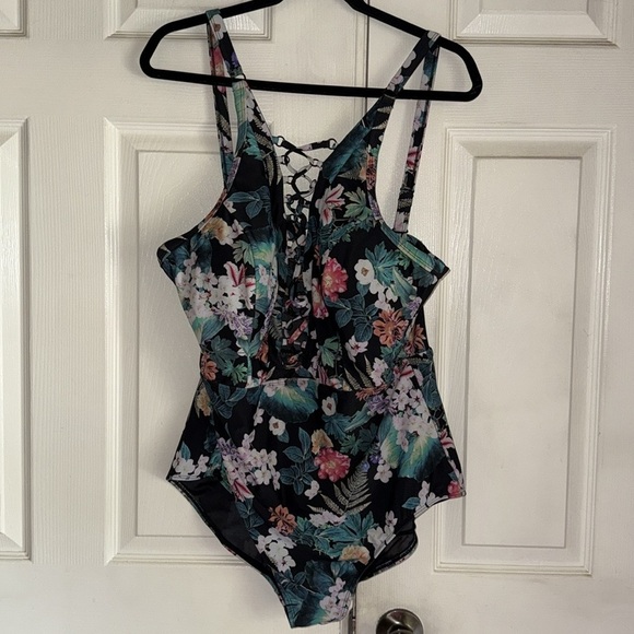 Torrid Lattice Neckline Tropical Print One Piece Swimsuit - Picture 2 of 10
